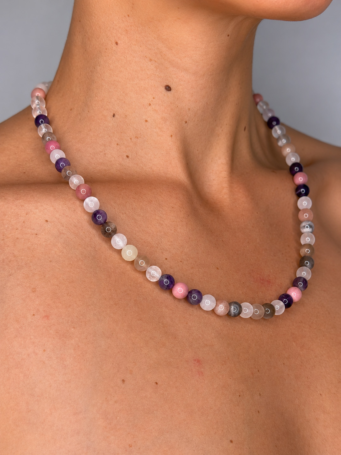collier lune intérieure