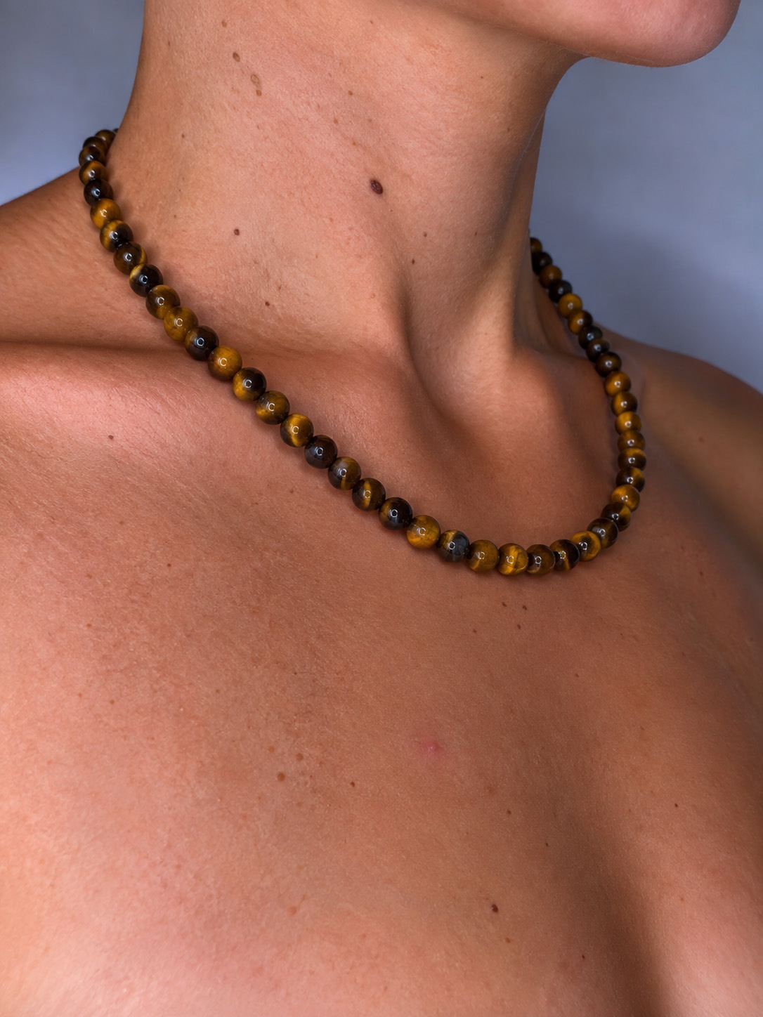 COLLIER EN PIERRES NATURELLES D'OEIL DU TIGRE – Image 2