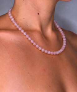 Alternative view of COLLIER EN PIERRES NATURELLES DE QUARTZ ROSE