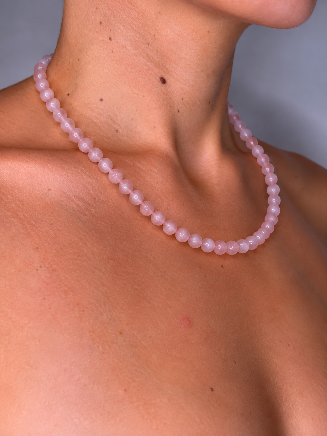 COLLIER EN PIERRES NATURELLES DE QUARTZ ROSE – Image 2
